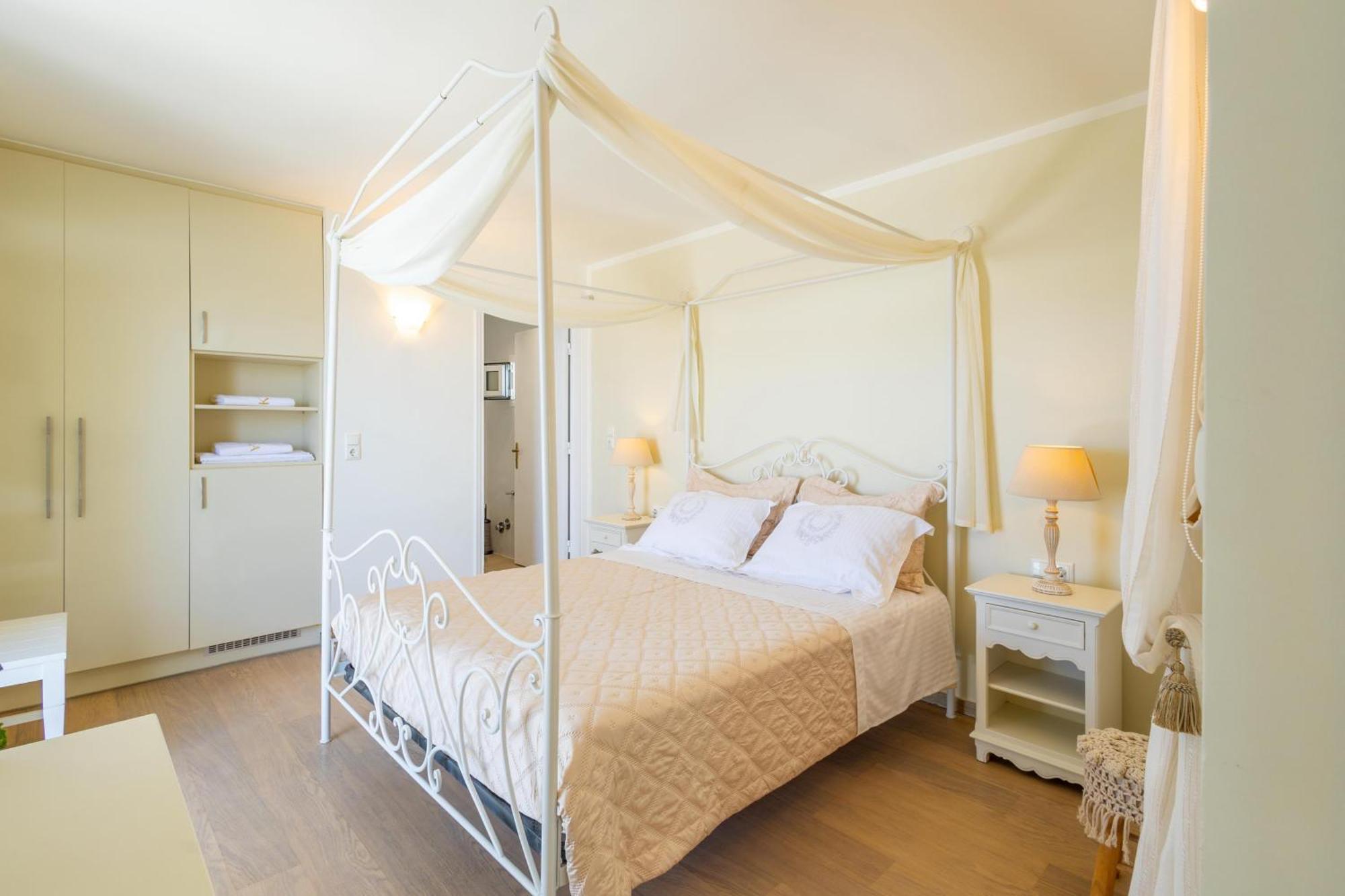 Kymata Hotel Naxos City Екстериор снимка