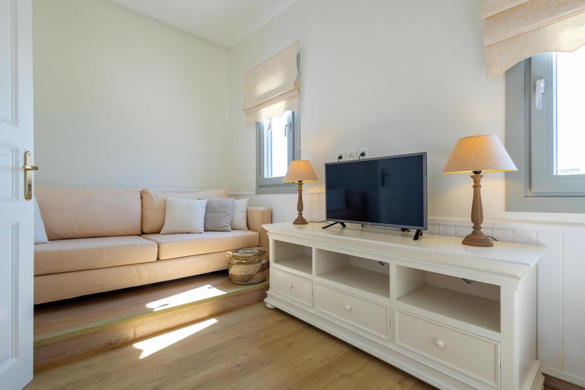 Kymata Hotel Naxos City Екстериор снимка