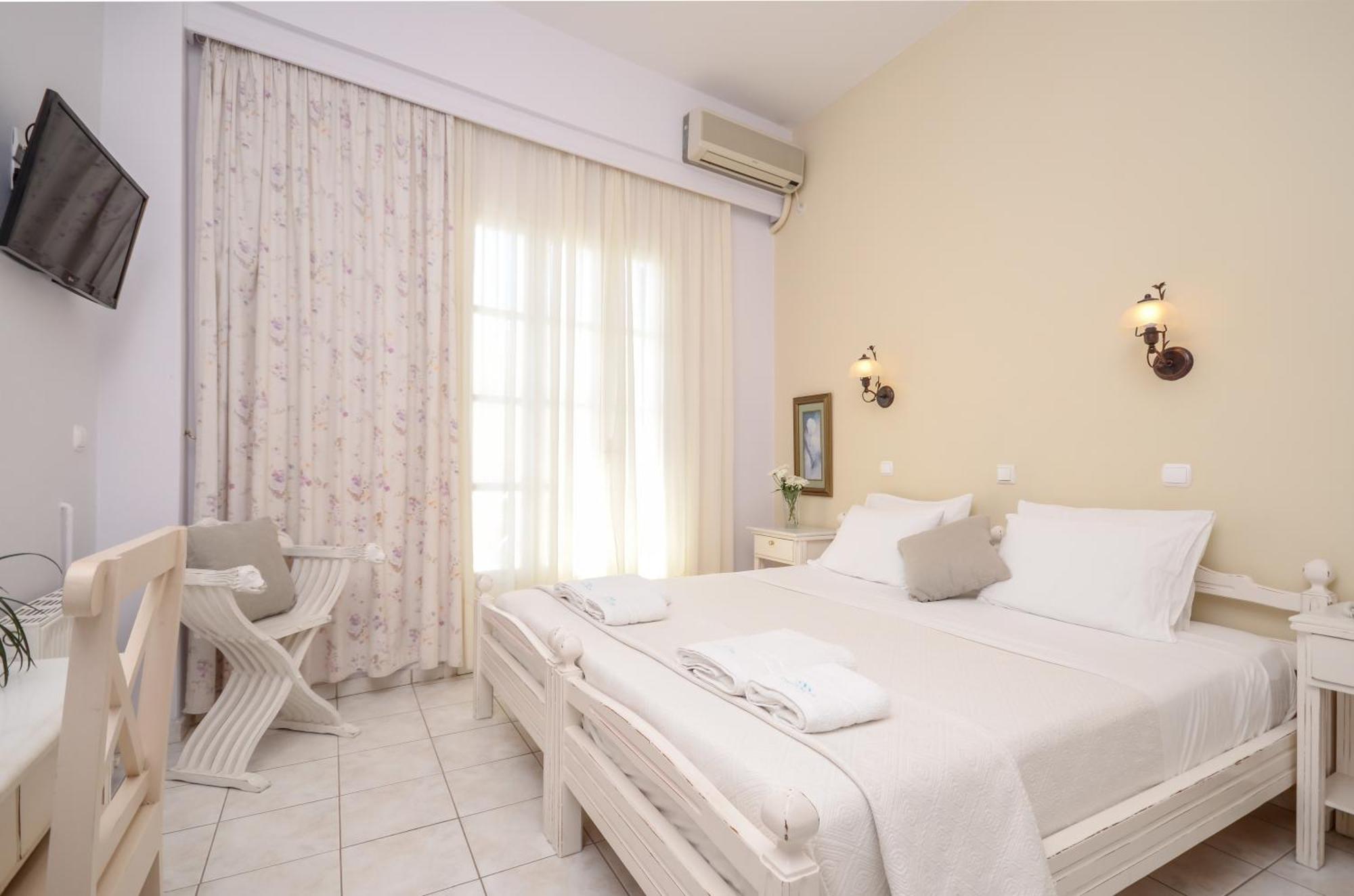 Kymata Hotel Naxos City Екстериор снимка