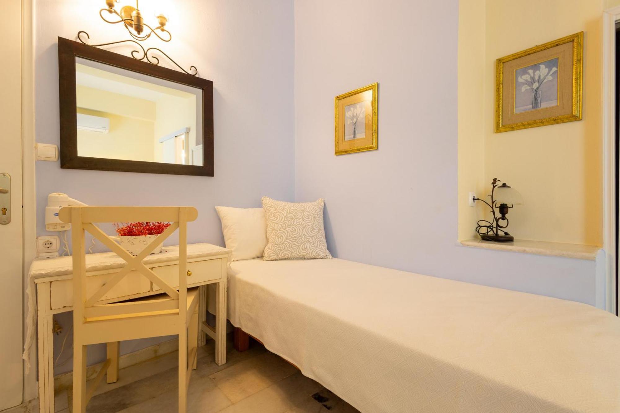Kymata Hotel Naxos City Екстериор снимка