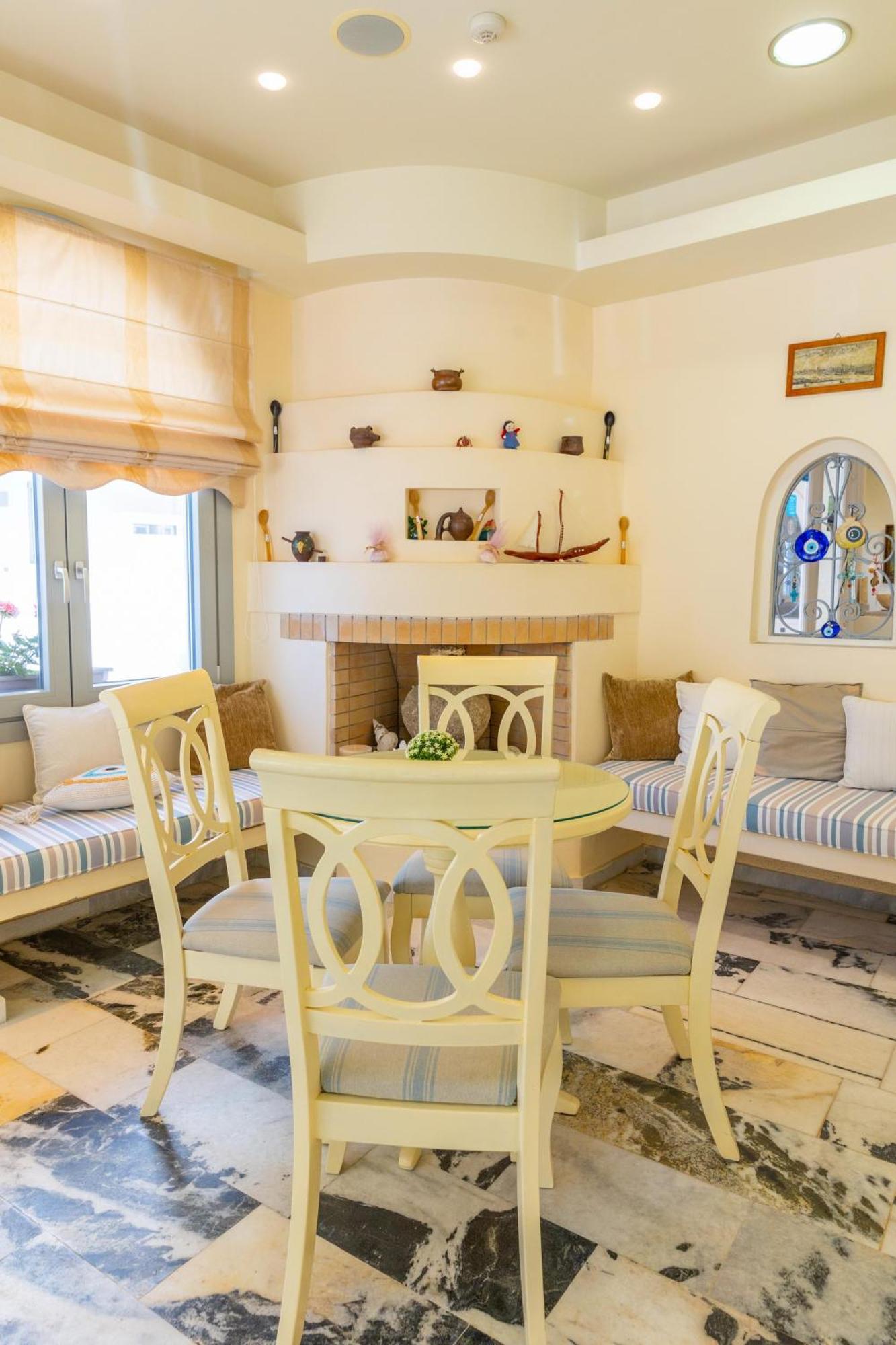 Kymata Hotel Naxos City Екстериор снимка