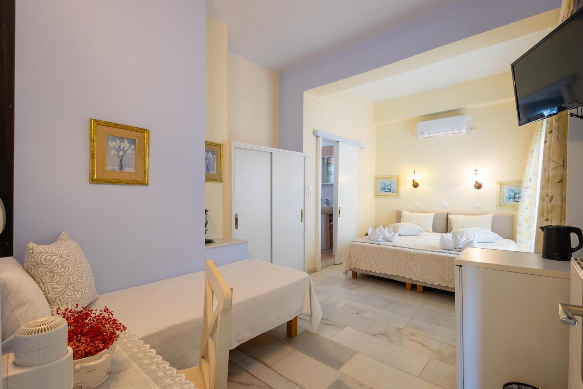 Kymata Hotel Naxos City Екстериор снимка
